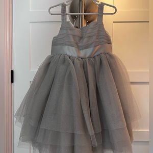 Girl’s Janie and Jack Silver Tulle Dress Size 5. Like New.